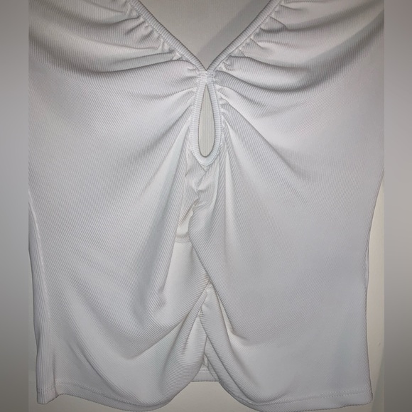 NEW H&M Fitted Ruched Long Sleeve V-Neck Top (White) - Picture 3 of 4